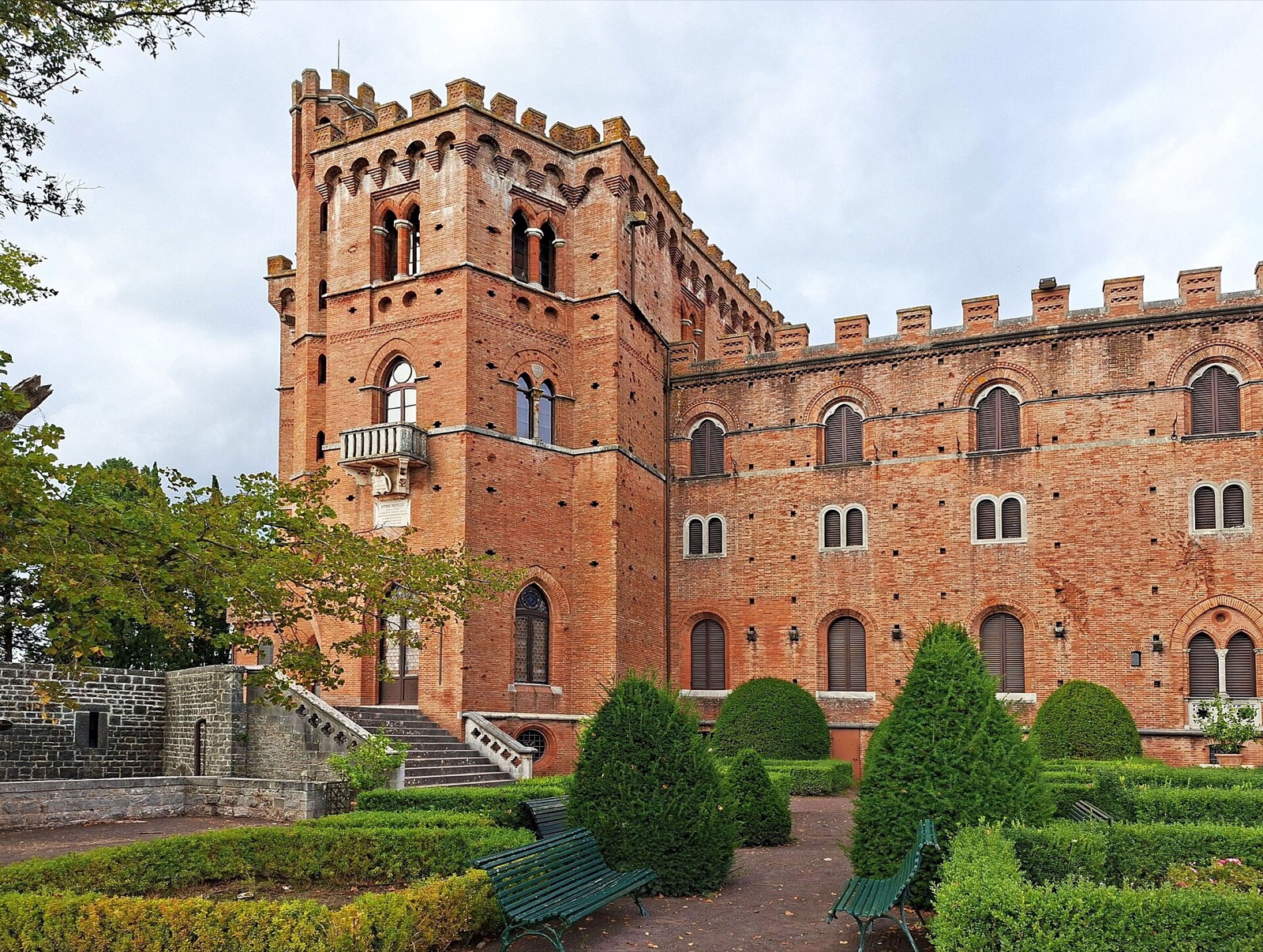 Il Castello di Brolio a Gaiole in Chianti